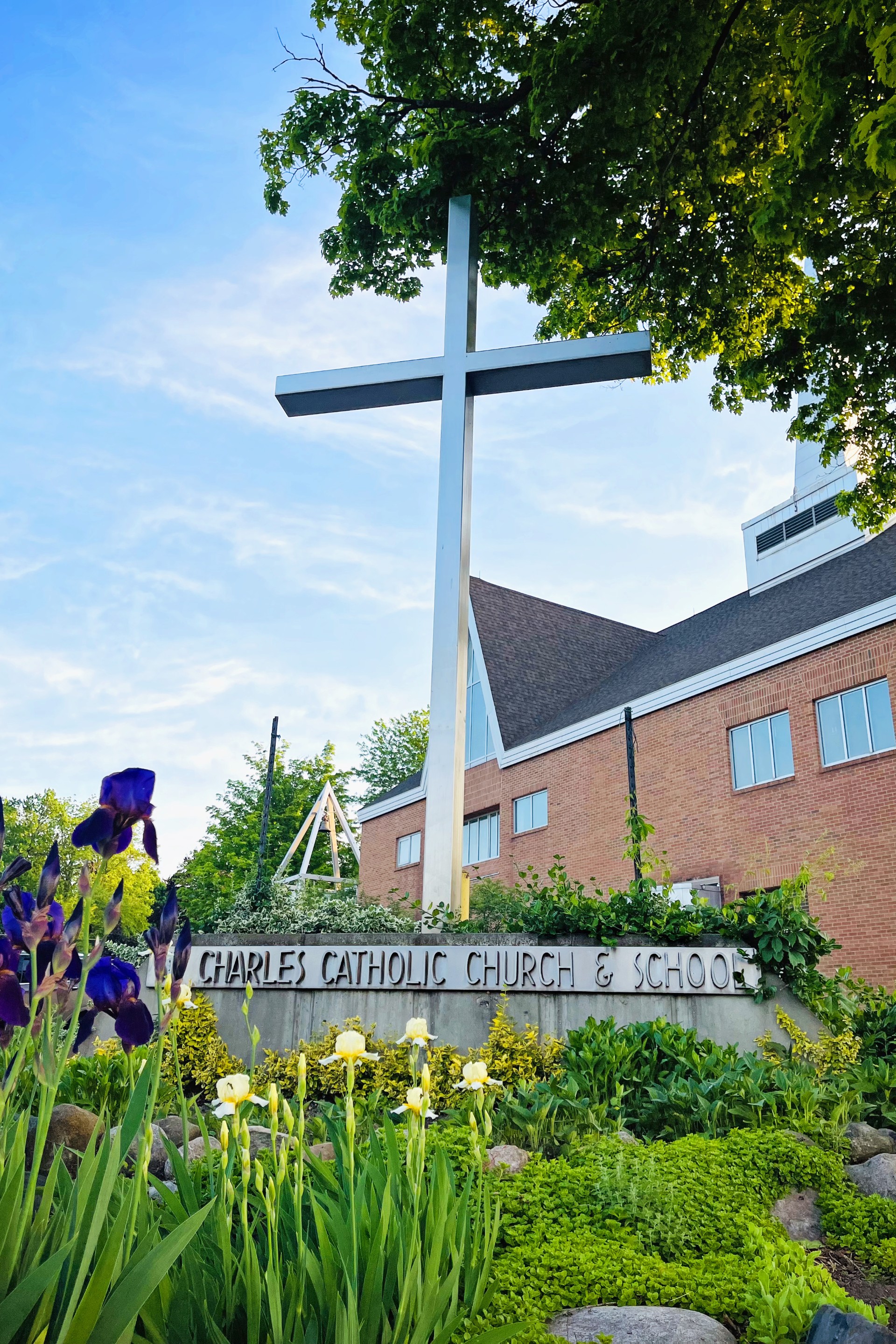 GT2025-2987 St Charles Borromeo